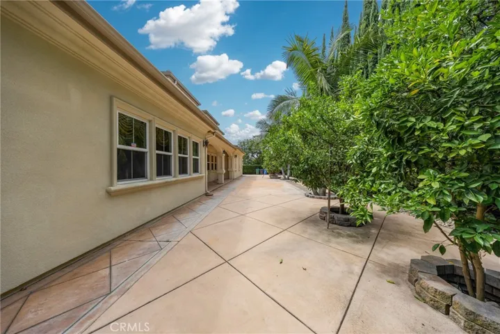 2041 S 6th, Arcadia, California 91006
