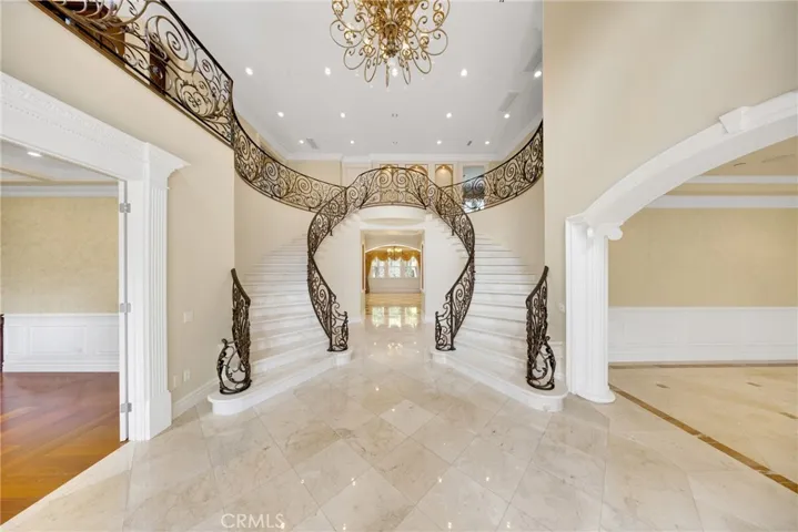 2041 S 6th, Arcadia, California 91006