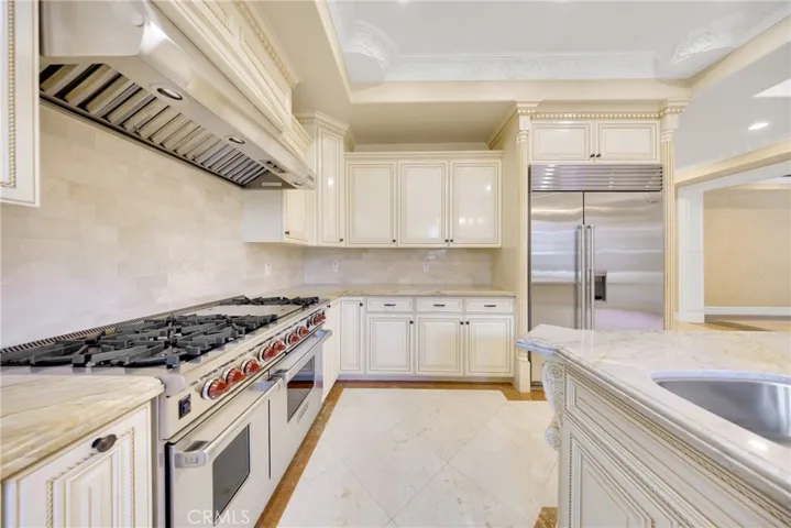 2041 S 6th, Arcadia, California 91006