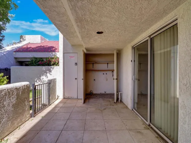 33-Candlewood St-33