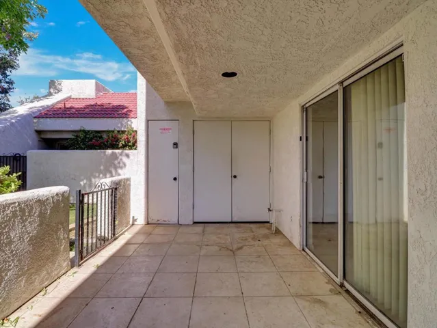 32-Candlewood St-32