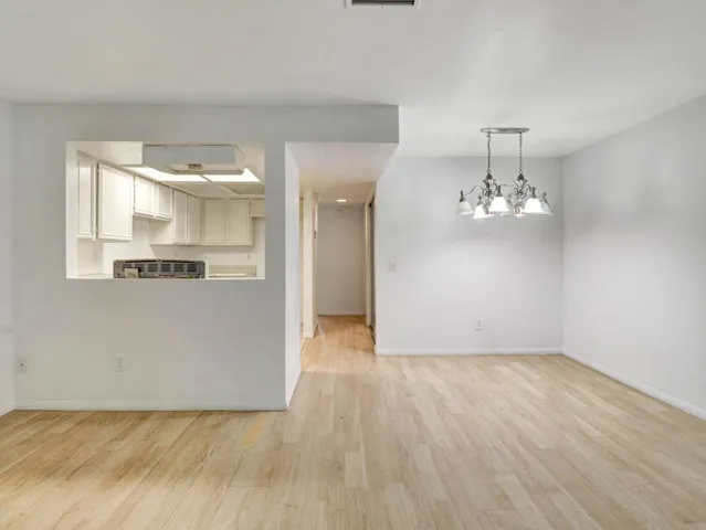 03-Candlewood St-3