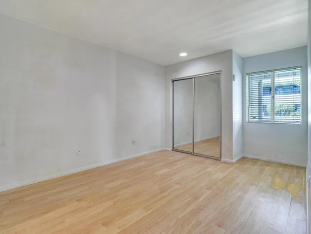 23-Candlewood St-23