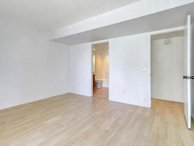 15-Candlewood St-15