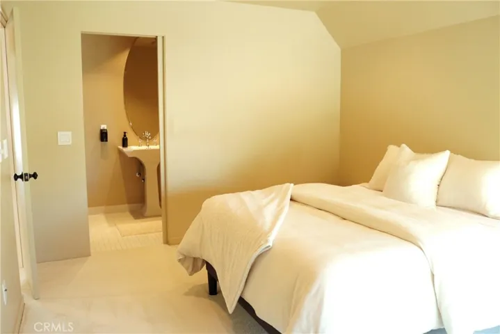 16451 Wimbledon, Huntington Beach, California 92649