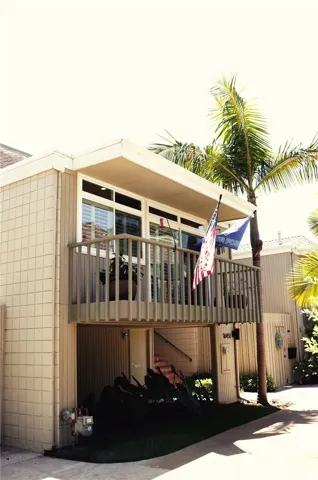 16451 Wimbledon, Huntington Beach, California 92649
