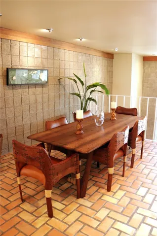 16451 Wimbledon, Huntington Beach, California 92649