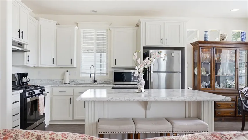 27601 Sun City, Menifee, California 92586