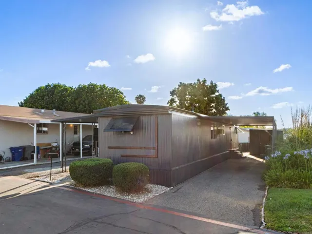 2907 S Santa Fe Avenue 57, San Marcos, California 92069
