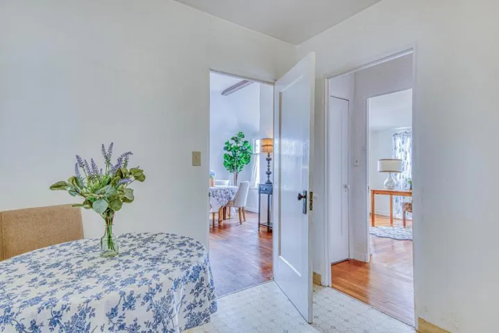 195 Cedar Street, Pacific Grove, California 93950
