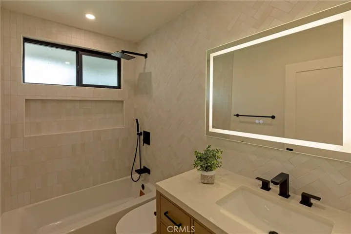 740 N Fern, Orange, California 92867