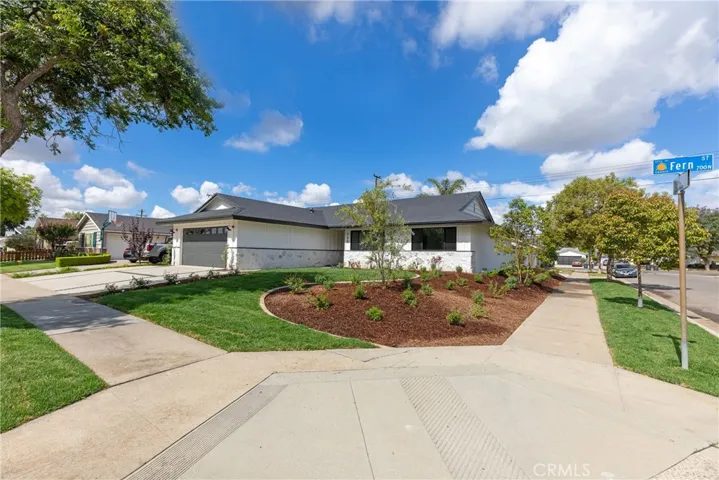 740 N Fern, Orange, California 92867