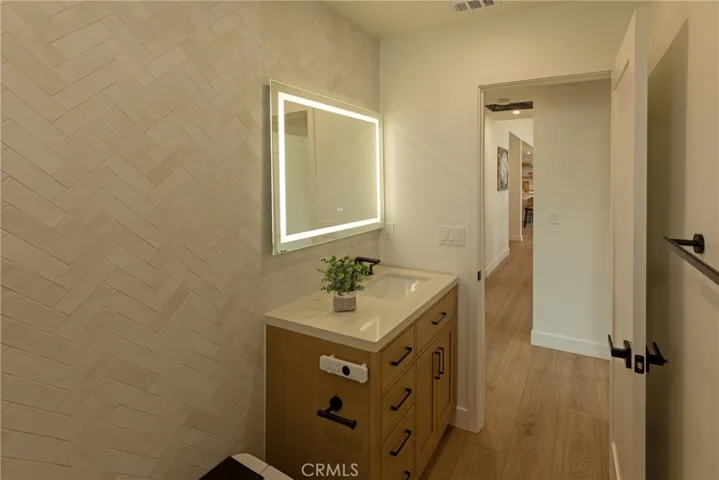 740 N Fern, Orange, California 92867