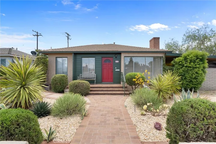 5502 E Pageantry, Long Beach, California 90808