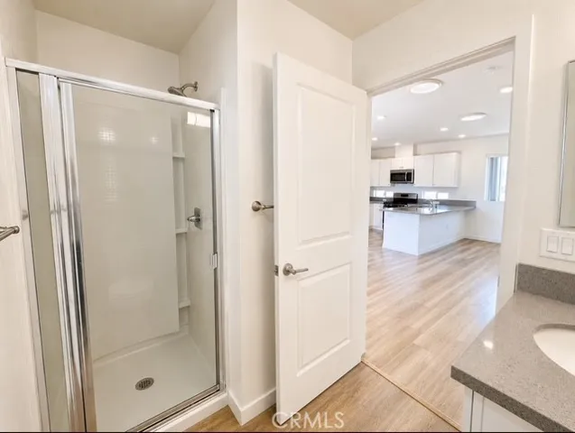 1127 S Kingsley 1/2, Los Angeles, California 90006