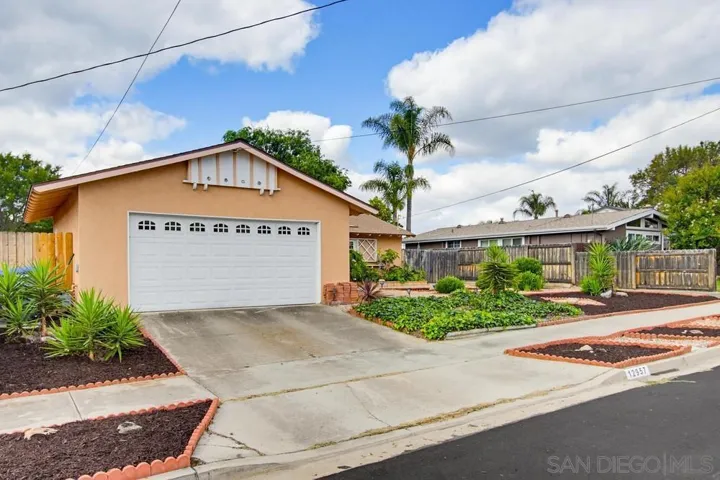 12957 Ilene Street, Poway, California 92064