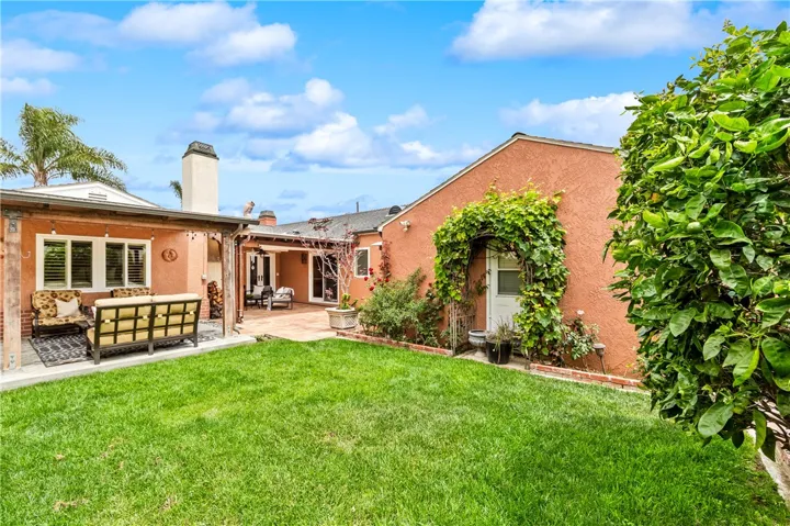 312 15th, Seal Beach, California 90740