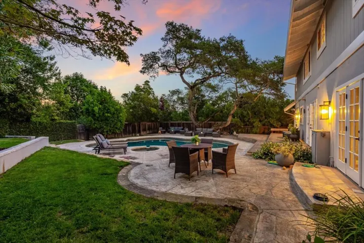 220 Robin Road, Hillsborough, California 94010