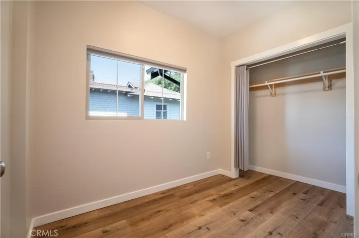 Small 2nd Bedroom/office