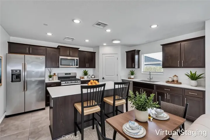 324 Shafer Trail Court, Merced, California 95341