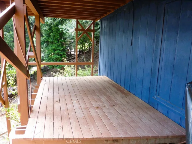 This is the small deck that gives you access to the build up area.
