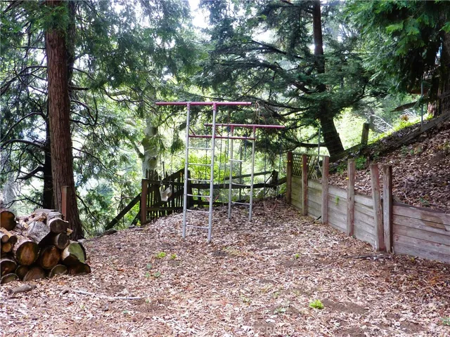 You can easily see the level area around the swing set.
