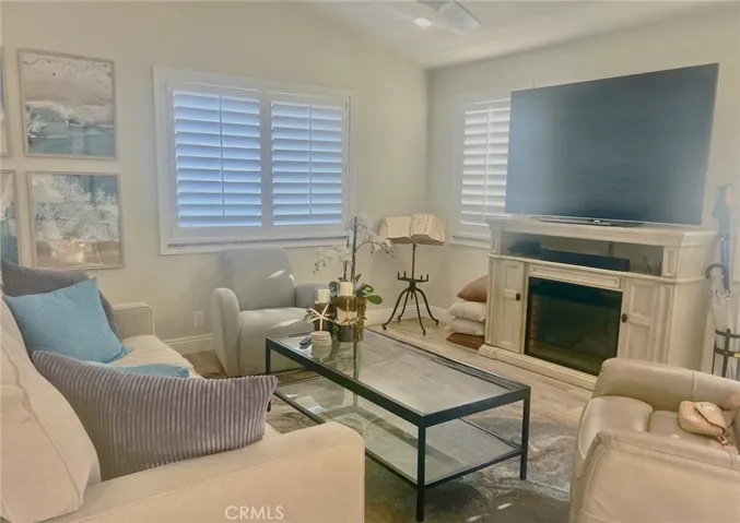 135 Liberty, Newport Beach, California 92660 — photo 5