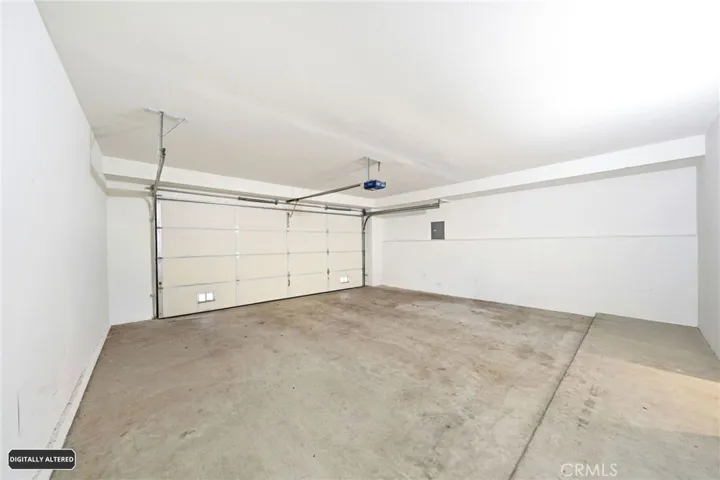Garage.