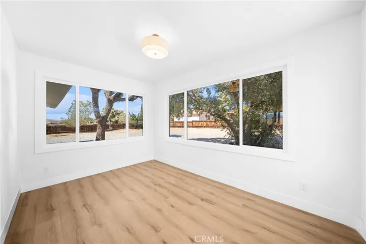 7645 Hilton Avenue, Yucca Valley, California 92284