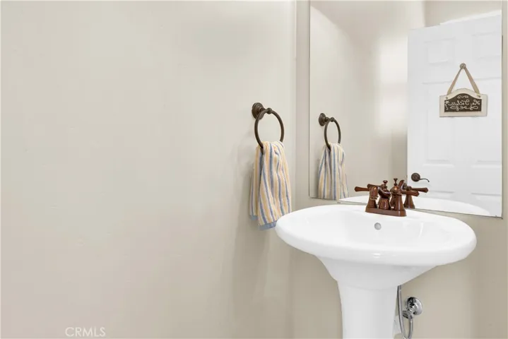 Powdery bath