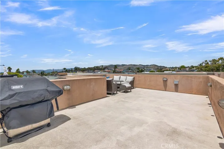 Roof top deck