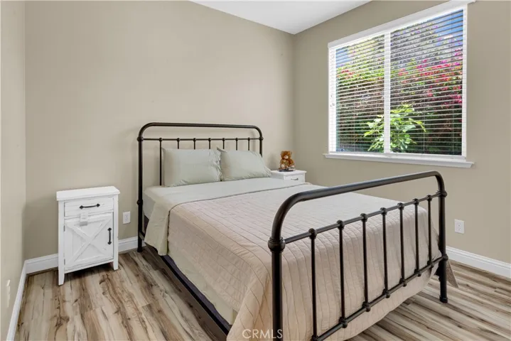 Guest bedroom