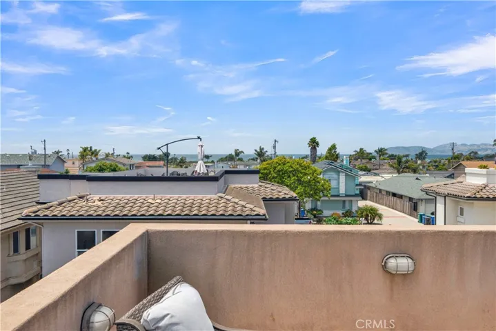 Roof top deck