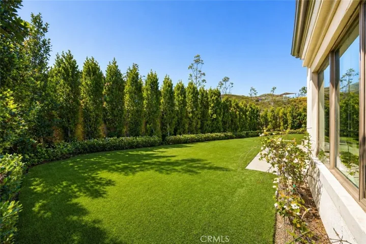 162 Winnett, Irvine, California 92602