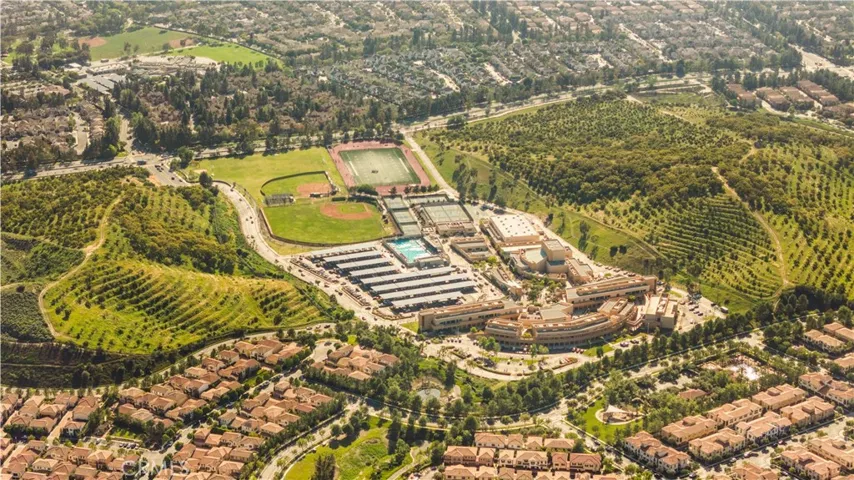 162 Winnett, Irvine, California 92602