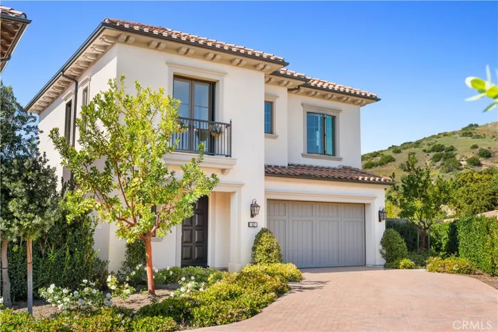 162 Winnett, Irvine, California 92602