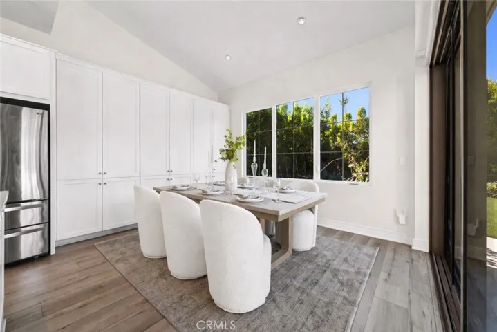 162 Winnett, Irvine, California 92602