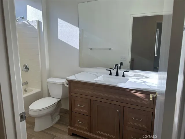 Bathroom2