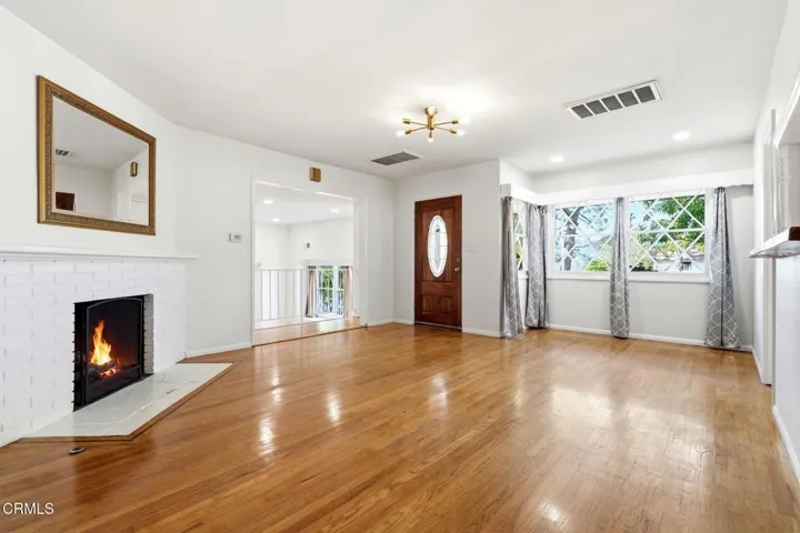 7_3153_Orange_Ave (8)