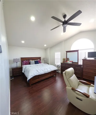 911 Homestead Road, Corona, California 92878