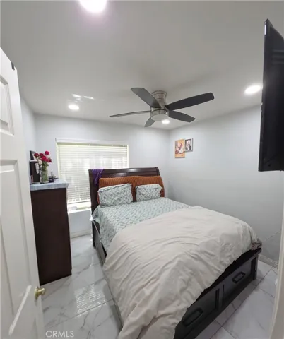 911 Homestead Road, Corona, California 92878