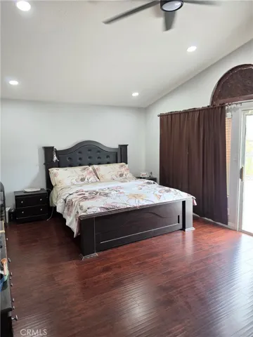911 Homestead Road, Corona, California 92878