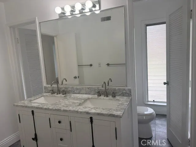 Main Floor Bathroom