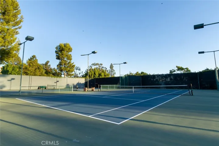9551 Via Ricardo, Burbank, California 91504