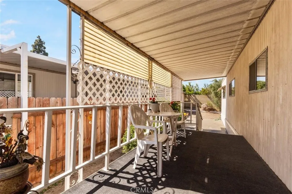 Backyard / Patio / Outdoor Space