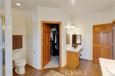 Primary bath lower level