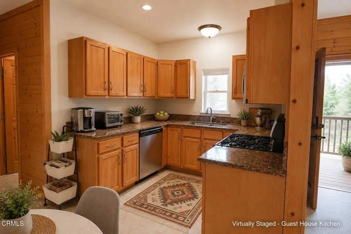 GH Kitchen