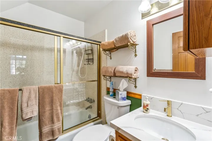 24526 Horst Drive, Crestline, California 92325