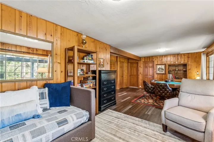 24526 Horst Drive, Crestline, California 92325
