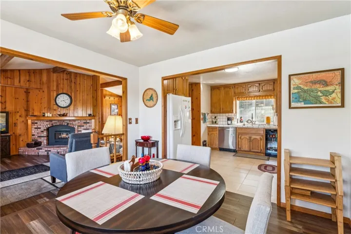 24526 Horst Drive, Crestline, California 92325
